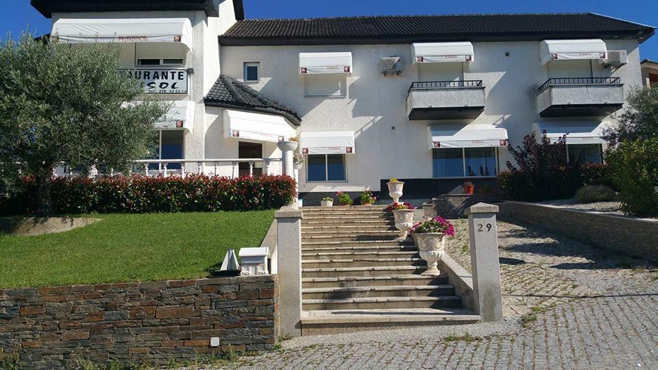 Hotel Marisol Macedo de Cavaleiros Extérieur photo
