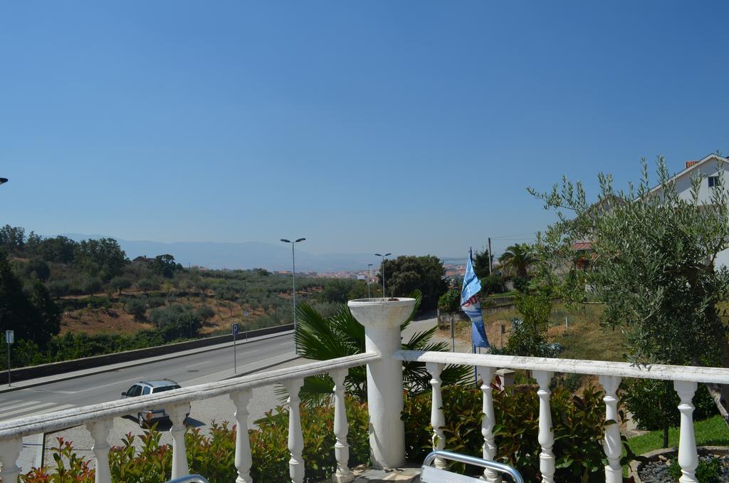 Hotel Marisol Macedo de Cavaleiros Extérieur photo